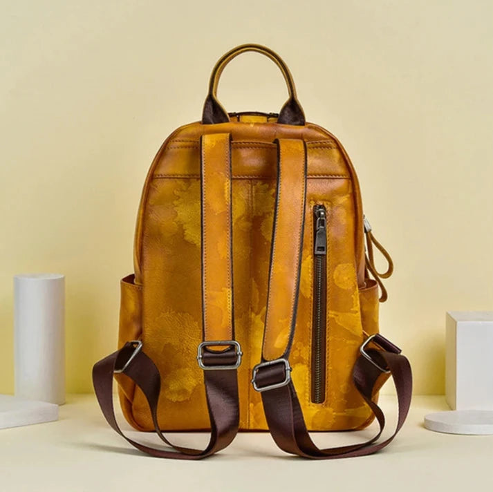 Stylish Retro Leather Women's Large Capacity Backpack with Versatile Design